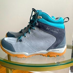 Columbia Hiking Boots, Size 9